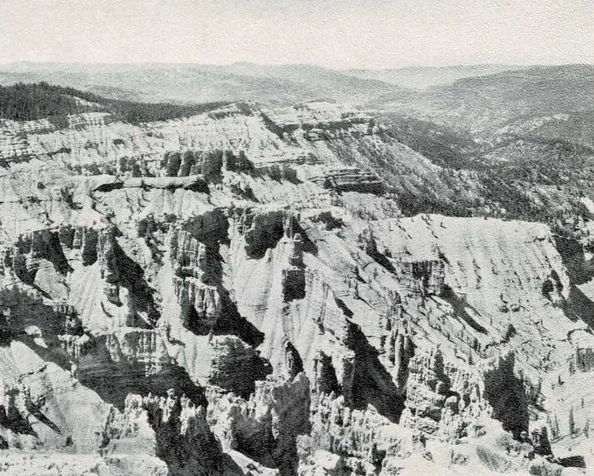 Cedar Breaks amphitheater view from the historic travel brochure